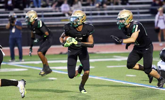 a Tualatin Jesuit football Oregon September 22 2023 Dan Brood 24